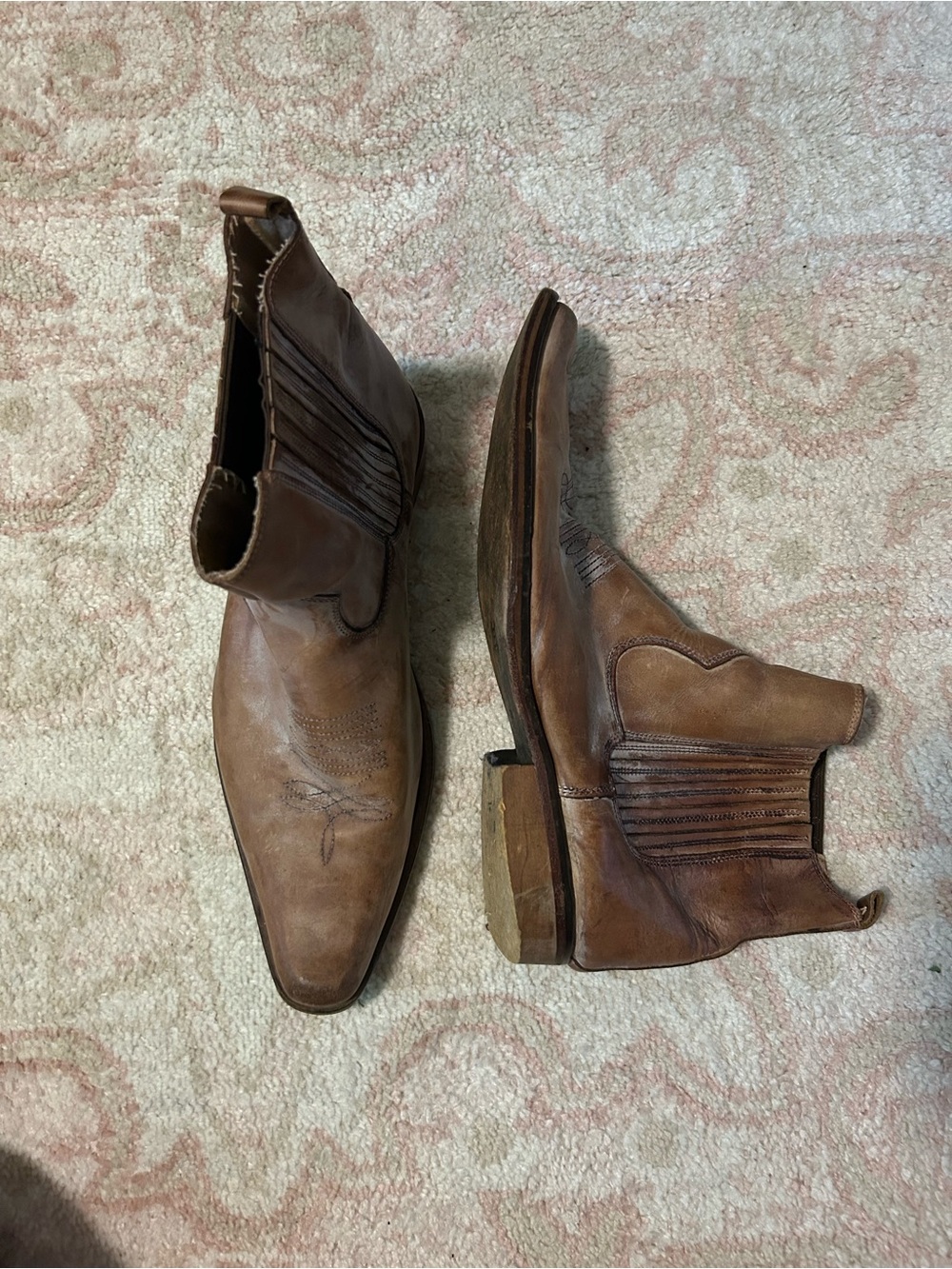 GBX Men's Distressed Brown Leather Chelsea Western Boots